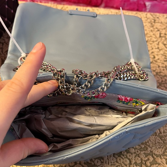 Brand New Betsey Johnson Crossbody Bag in Blue Heart‎ Design with attached Pouch - Picture 9 of 9